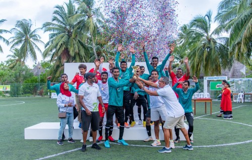 Tekkers resort cup: Penalty gai Kuramathi balikoh, AA atoll ge champion kan Veligandu Maldives ah