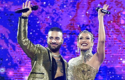 Jennifer Lopez and Maluma to perform together at American Music Awards