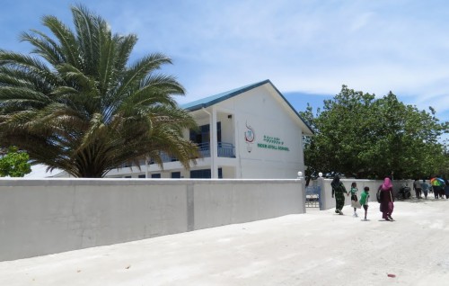 Kolhufushin ithuru 9 meehaku Covid ah positive vejje
