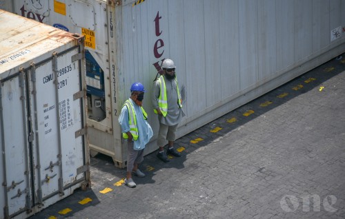 Container eh therey anhenaku raheenu kuri massalaige thahugeegu furihama kuran PG aaeku masaikaiy fashaifi