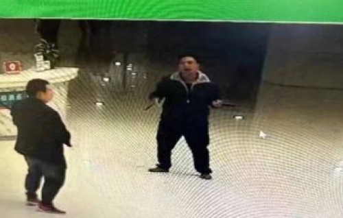 China ge hospital eh gai valhin hamalaa dhee 2 meehaku maraalaifi