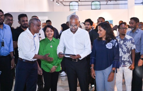 President and First Lady inaugurate the permanent collection at Art Gallery