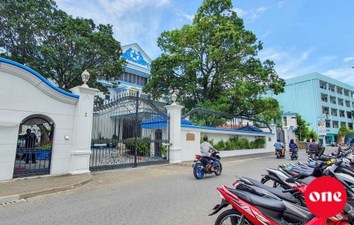 Nukulhedhuntherikan hunna meehakaa behunu mahssala High Court inn beyrykohllumun dhaulathun Supreme Court ah