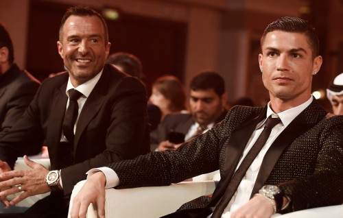 Ronaldo beynunvee Chelsea noonee Bayern: Agent aa massala goasvee e furusathu nilubumun!