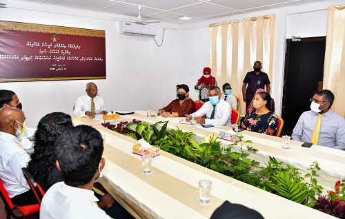 President asked for bank branch, modernising school buildings in Hinnavaru