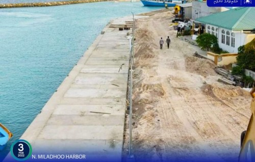 Miladhoo Harbor close to completion