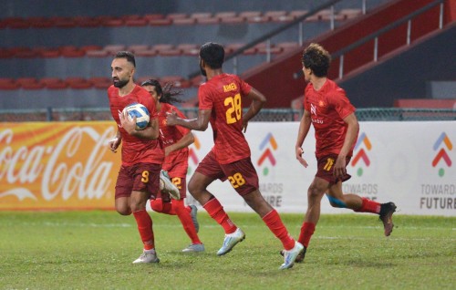 Varugadhakoh enburi ai Victory ah furathama division akah nudhevunu
