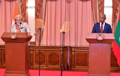 Working on developmental projects worth USD 800 mln: President