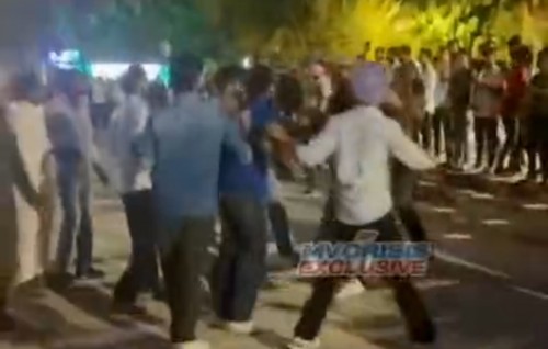 Artificial beach gai maaraamaaree hingi bidheyseen hoadhai, fiyavalhu alhanee