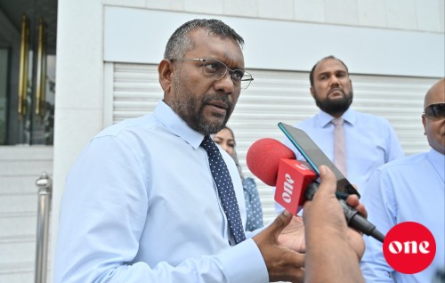 Massakai mi kuranee August mahu flat thakah meehun vahdhan: Fayyaz