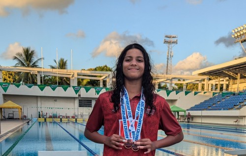 Thazkee thafaathu dhakkaifi, 2 record akaaeku bronze medal eh
