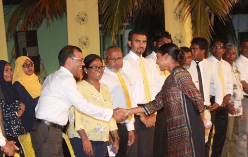 Hisaan ge bahuge hamalaa eh Nasheed ah: maabodah react kureema verikan vettey!