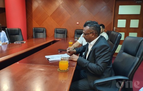 Husvi aharu aamdhaneege gothugai Jabiru ah libunee, Member kamuge musaara aai inaayai ekani