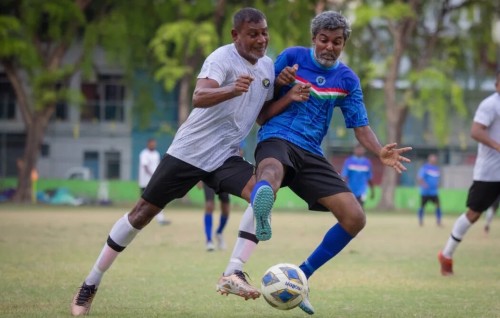 Police balikoh, Sifain Semi aa gaathah