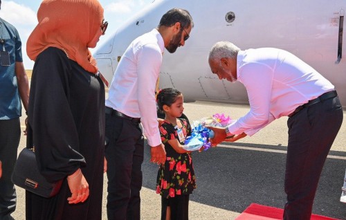 Gadha hoonugai Hoarafushin Raees ah hoonu maruhabaa eh!