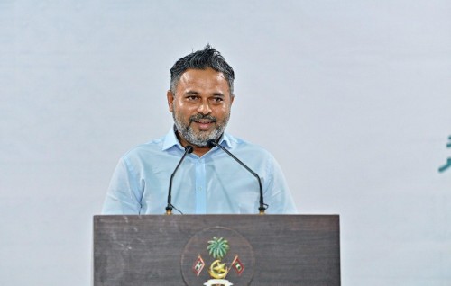 Kulhudhuhfuhtakee uthuruge naares, enme ginain faisaa vehdheynee e city ah: Shiyam 
