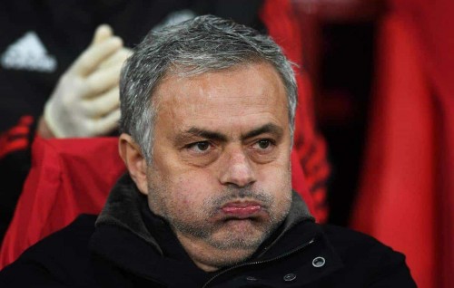 Tottenham ge coach kamun Mourinho vaki koffi