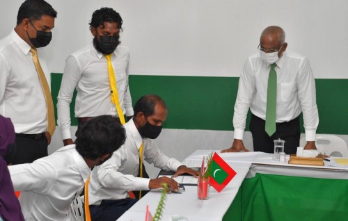 Vandhooo council ge naib raees MDP ah soikohffi