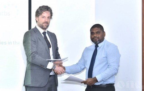 Consultancy agreement signed to develop transshipment harbors in north and south of the country