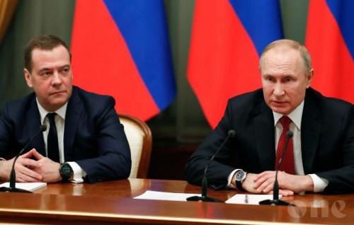 Russian government resigns as Putin proposes reforms that could extend his grip on power