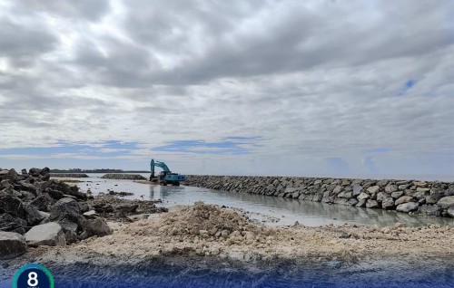 Kurendhoo gondudhoh himaayai kurumuge dhashun mihaaru kuriyah dhanee gondudhoshah veli elhumuge massaikai