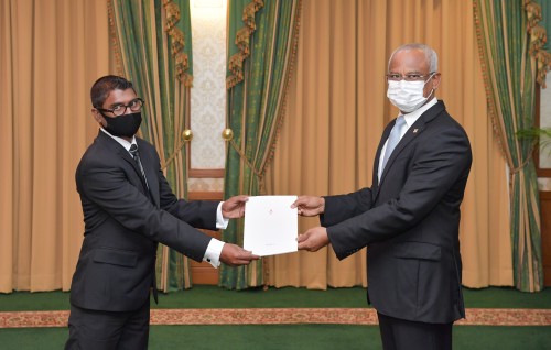 Broadcom ge Naib Raees akah Fazeen