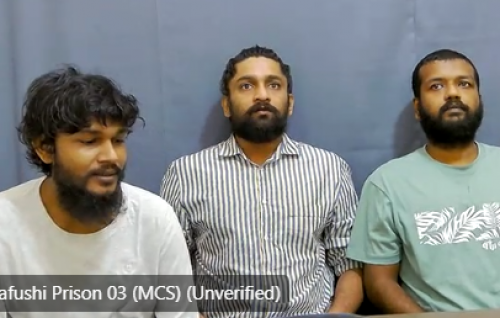 Race car accident: Car dhuvvi Ikram dhauvaa thakah iuthiraafu vejje
