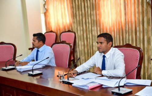 Rah rashuge current ge agu heyo koh June ge niyalah Male' ge aguthakaa eh hama kuran faaskoffi