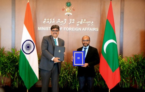 India ge mashroou thah avaskuran 100 million dollar ge loan ehbasvumugai soikoffi