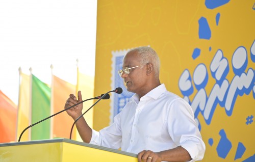 Hurihaa rongakun sarahadhee fenvarugai vaadha kurevey fenvaruge kulhuntherin dhethin aharu therey nereveyne: Raees