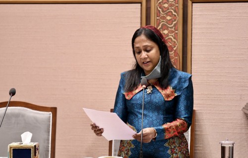 Lanka ah mas export kurun huttailiyas kanbodeh nuvey: Minister Zaha