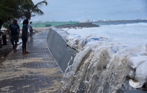 Swell waves cause flooding in capital Male' City