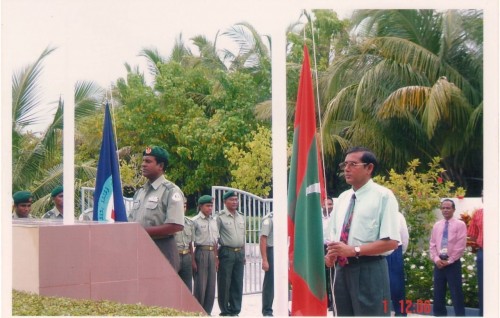 Jaleel ge aailaa ah Raees thauziyaa vidhaalhu vejje