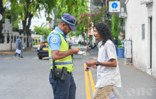 Household permit maadhamaa hen'dhunu libeyne: Police