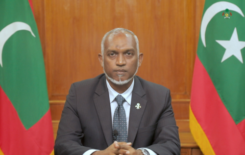 Dhivehi gaumiyyathaa behey college eh varah avahah ufahdhaanan: Raees