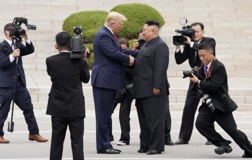 Kim Jong Un ah maruhabaa kiyumaaeku Trump hoohufenah