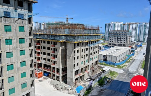 Flat list ves varah avahah iulaan kuraanan, maa dhigu inthizaareh kuraakah nujeheyne: Aslam