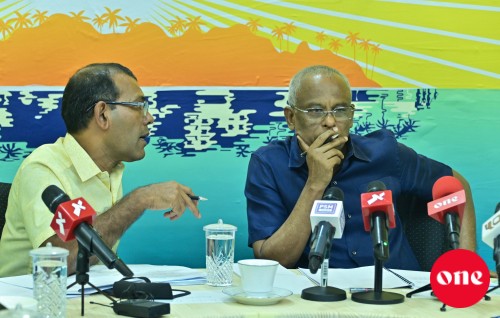Riyaaseee inthikhaabu nubaavvai Raeesuljumhooriyyaa, majilis inn kandalhan Nasheed, Raees ah hushahalhuhvaifi