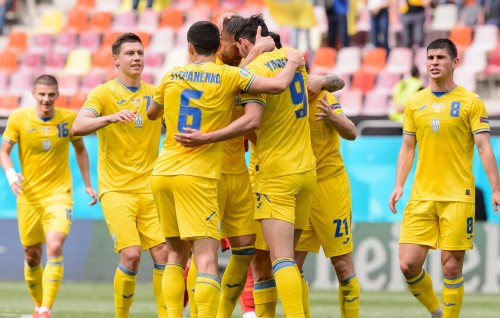 Scotland aai Ukraine vaadhakuraa World Cup Qualification match June mahuge 1 ah thaavalu koffi