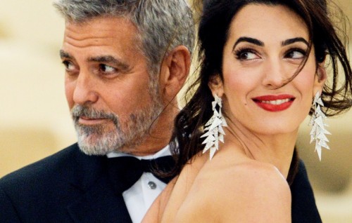 Meege kureen hingi accident ehggai maruge ethifaharakun salaamaiy vee kiriyaa kamah George Clooney bunefi