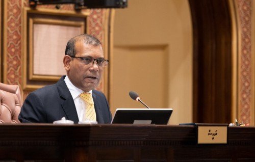 Memberun sarukaarah vikey kamah thuhumathu kuravvai Majilis raees ge inzaareh