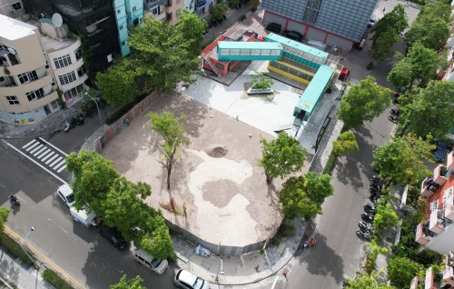 Hulhumale ge Container park in cafe'  hingaane bayaku hoadhanee