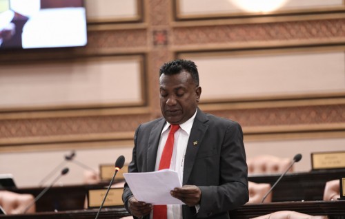 Raees Yameen vaguthun minivan nukohffi nama Imraan ge ithubaaru nei kamah hushahalhaanan: Jaabir