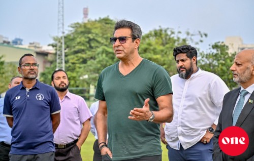 Pakistan ge kureege cricket captain Waseem: career in misaalu jahai, edhunee burakoh farithakuran