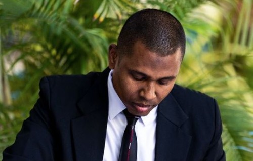 Hithuge bayakaa gulhigen Fandiyaaru Shakeel retire kuran ninmaifi