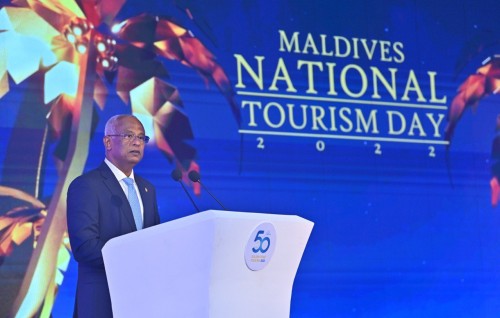 Dhathurufathuruge nizaamun rahthah gethigendhaa iru, Tourism ge manfaa nukuraa evves rasheh noannaane: Raees