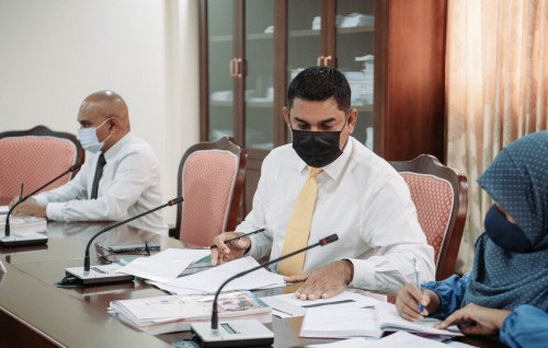 Hurihaa mnivan muassasaathakun vanee budget bodu kuran husha halhaifai: Budget Committee