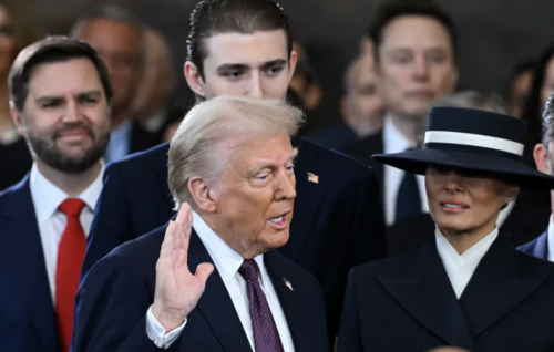 America ge 47 vana raees kamuge huvaa Donald Trump kuravvaifi