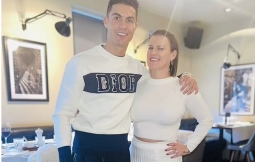 Ronaldo ge dhahtha Portugal ge Coach bavaalaifi