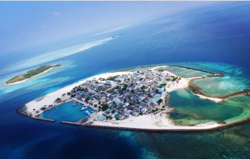 Fenaka ah olhigen Komandoo ge geyakah fonuvunee 4 lakka rufiyaa ge bill eh!
